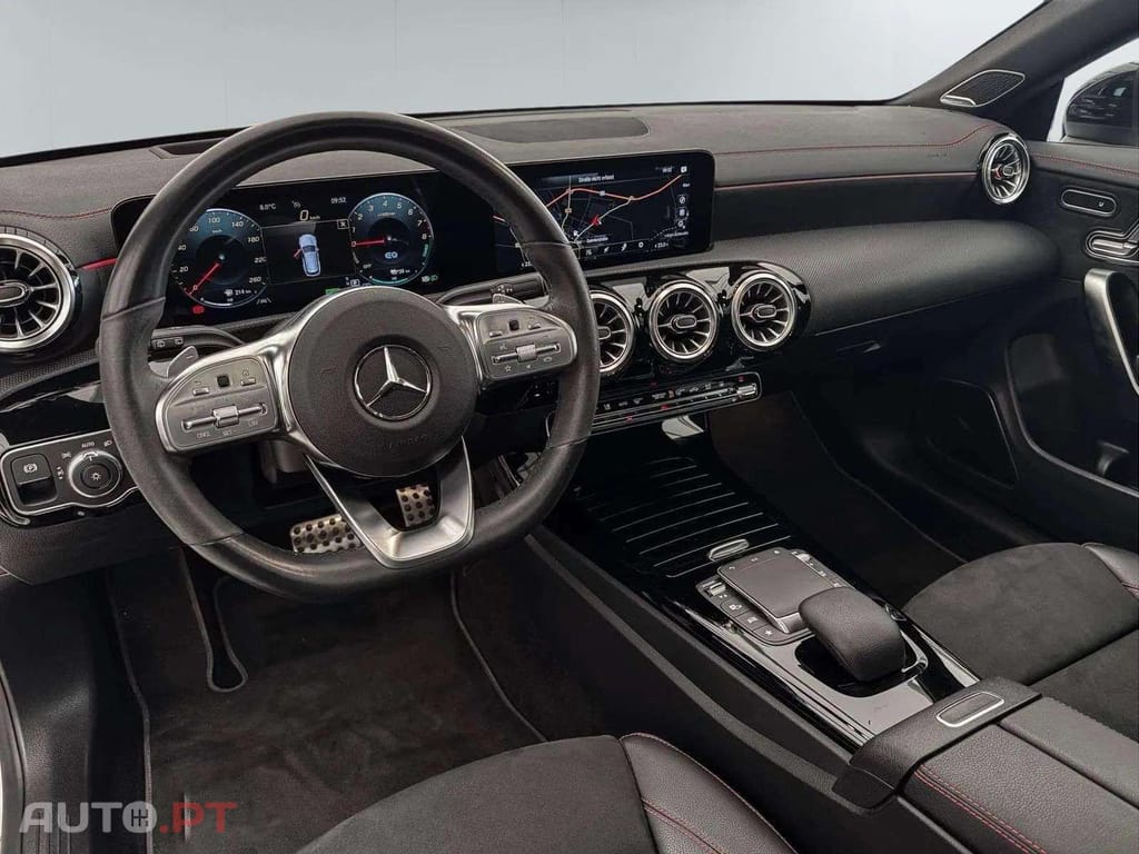 Mercedes-Benz CLA 250 e SB AMG I.V.A DEDUTÍVEL 