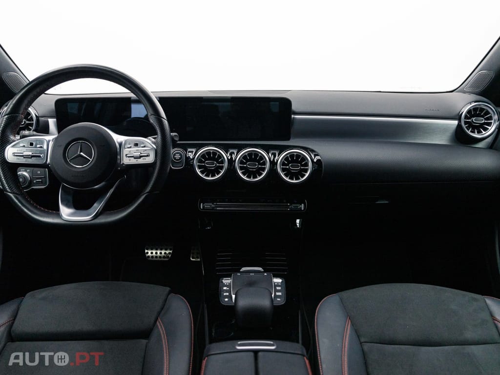 Mercedes-Benz A 250 e AMG Line