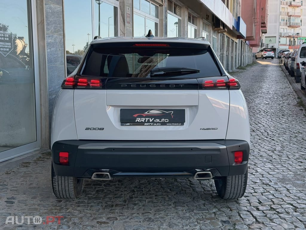 Peugeot 2008 1.2 Hybrid Allure e-DCS6