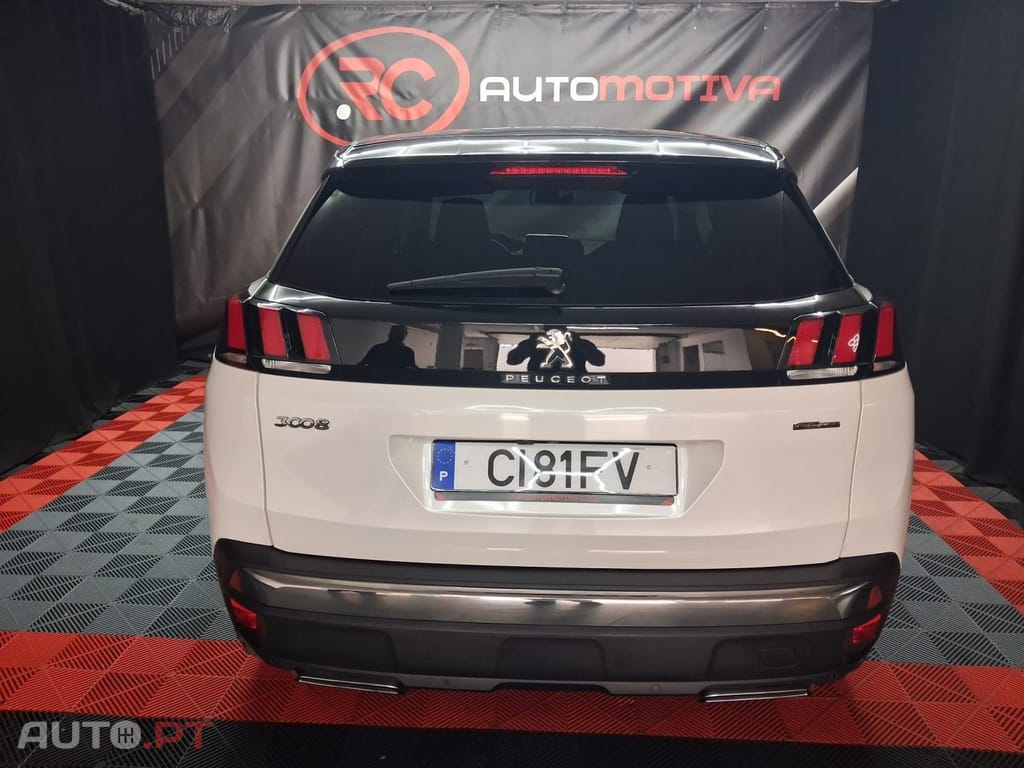 Peugeot 3008 1.2 PureTech GT Line — fotografia 5