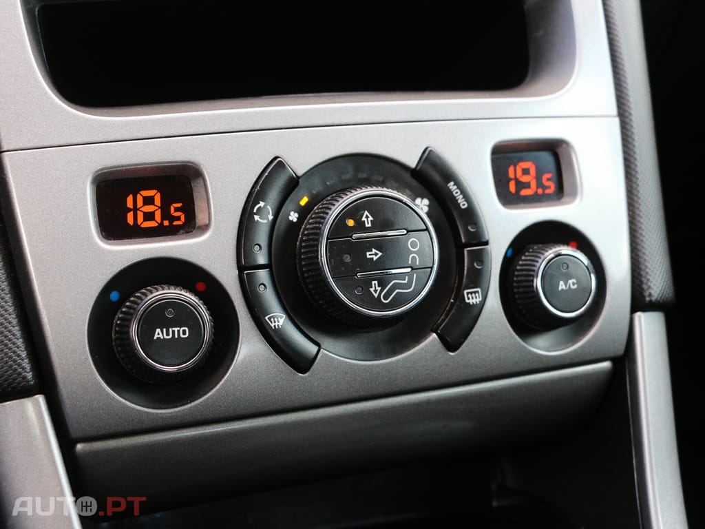Peugeot 308 1.6 HDi Executive