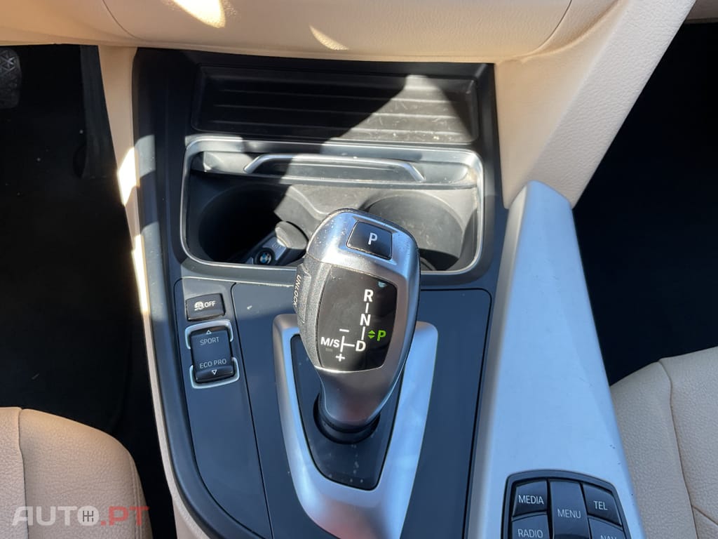 BMW 318 d Auto