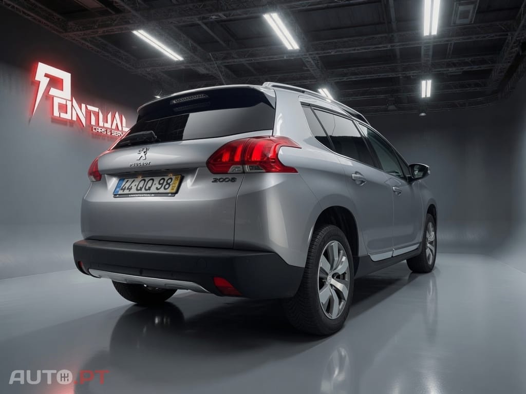 Peugeot 2008 1.2 PureTech Allure