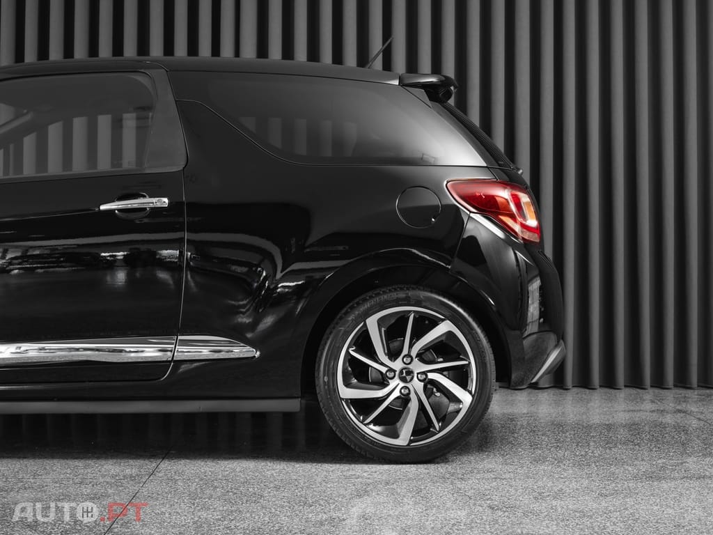 DS DS3 1.2 PureTech Sport Chic