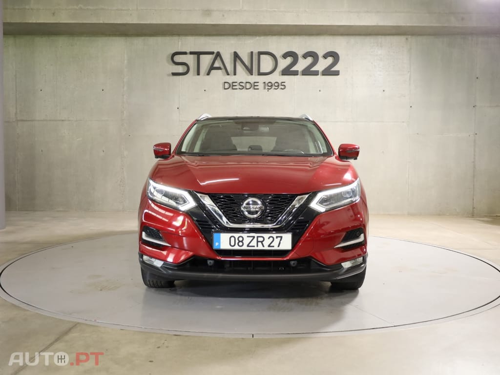 Nissan Qashqai 1.3 DIG-T N-Connecta J18 Led