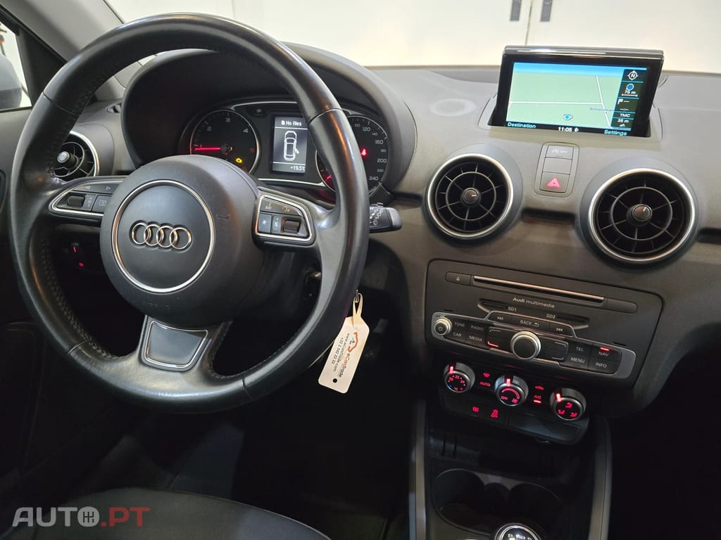 Audi A1 1.4 TDI - Navi Klima