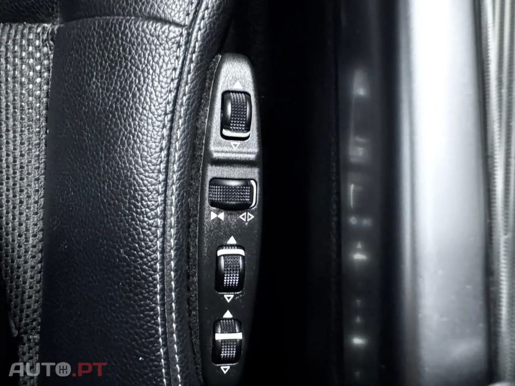 Mercedes-Benz E 300 Bluetec Hybrid Avantgarde