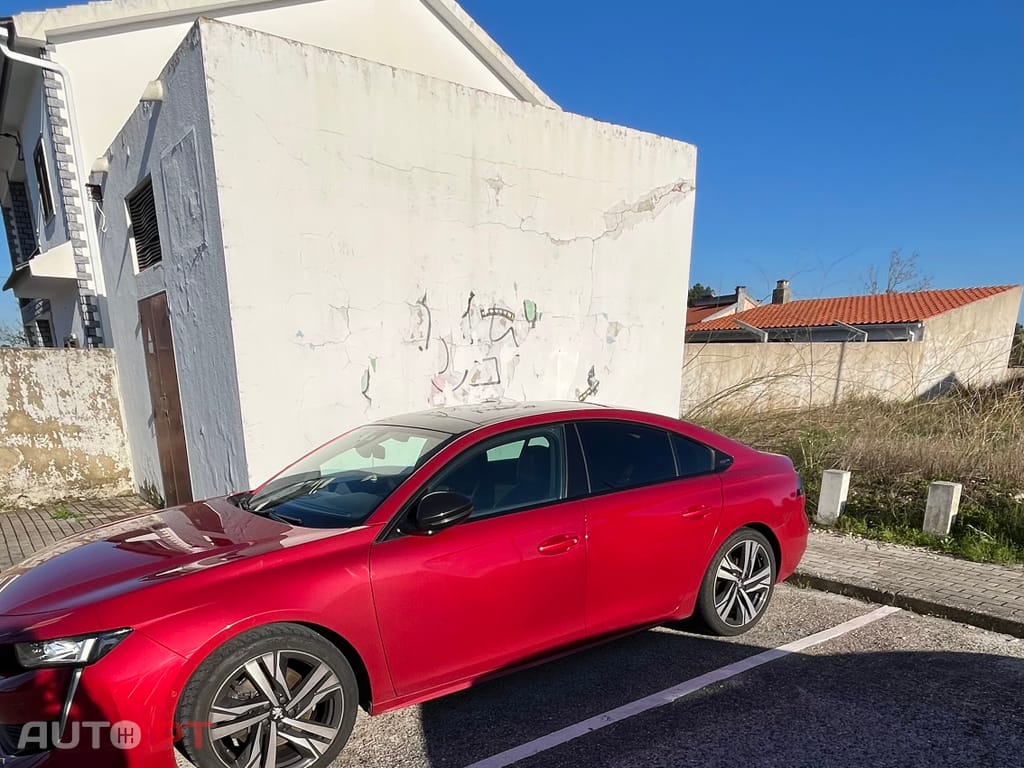 Peugeot 508 Puretech GT 1.6 225hp Versão First Edition?