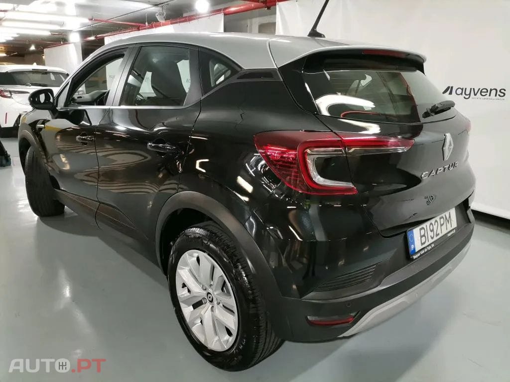 Renault Captur 1.0 TCe Equilibre Bi-Fuel