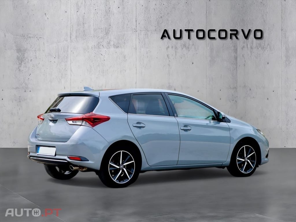 Toyota Auris 1.2 Turbo Team Deutschland