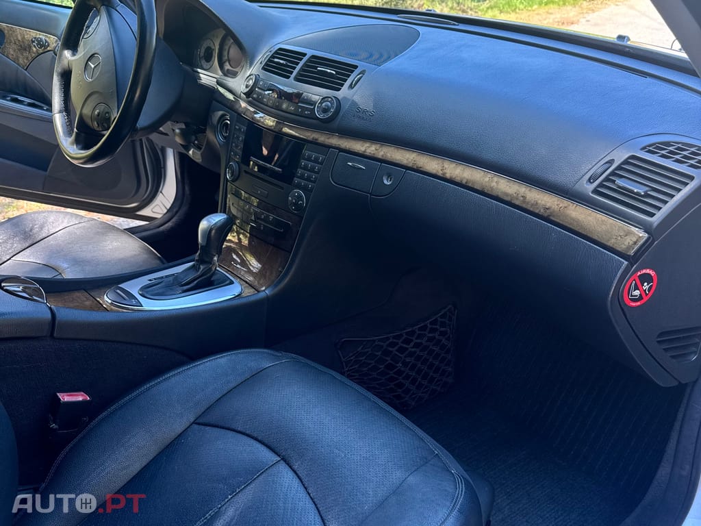 Mercedes-Benz 270 Mercedes-Benz E270 Cdi Avantgarde