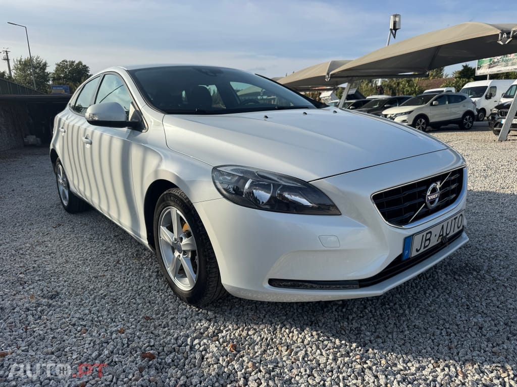 Volvo V40 2.0 D2 Momentum