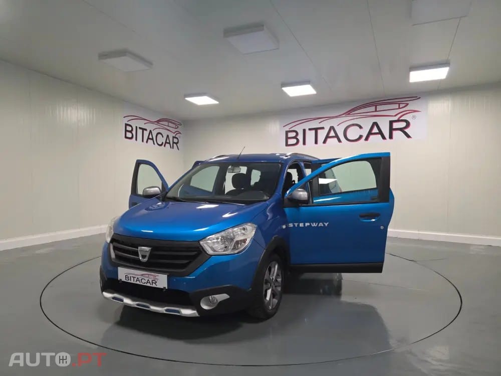 Dacia Lodgy 1.5 dCi Stepway 7L