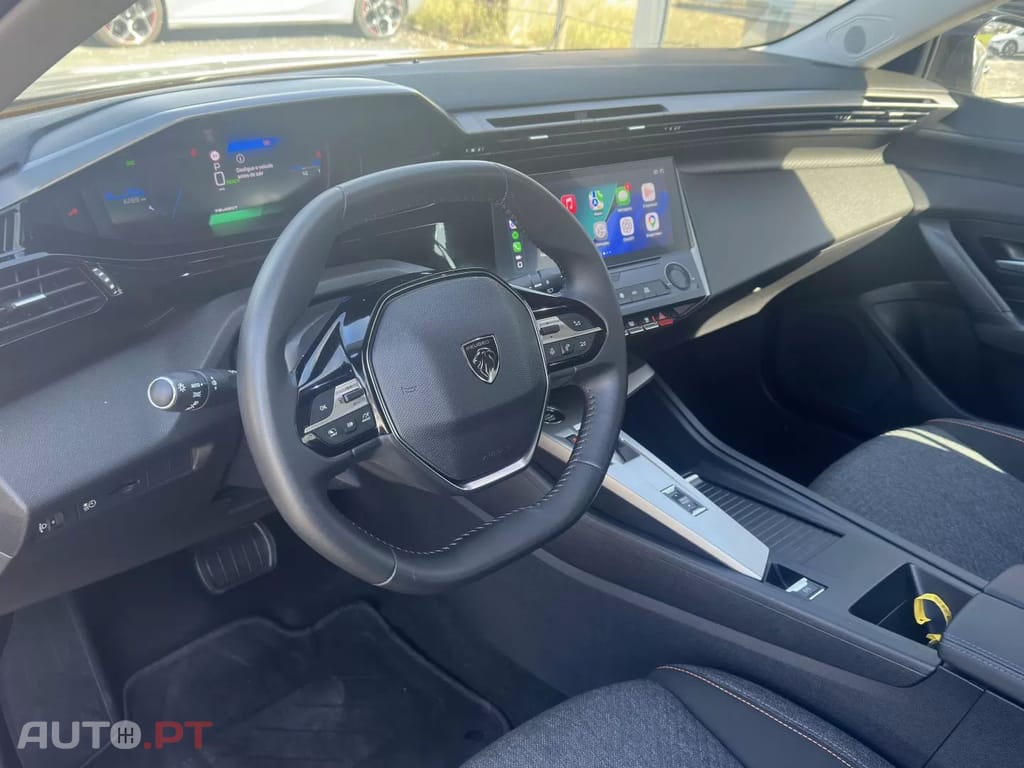 Peugeot E-308 54 kWh E-Style
