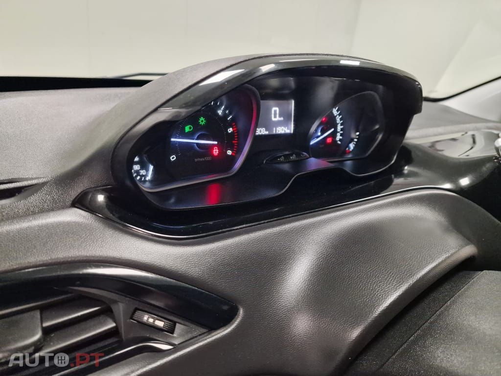 Peugeot 208 1.6 BlueHDi Active