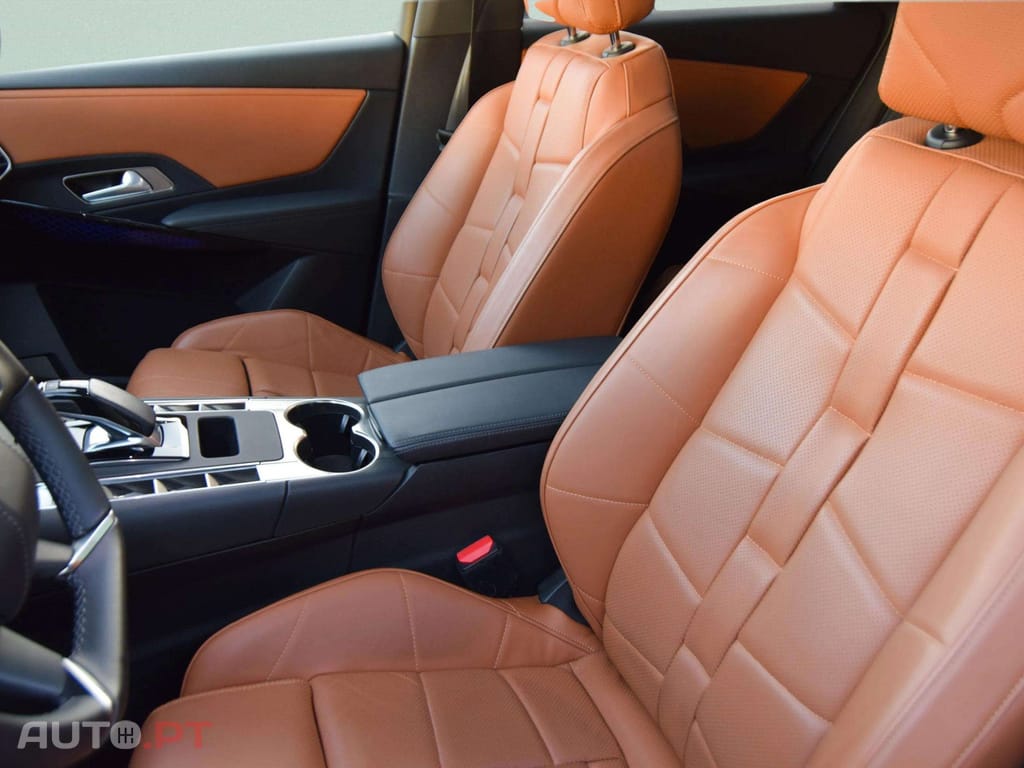 DS DS7 Crossback E-Tense 4X4 Opera EAT8