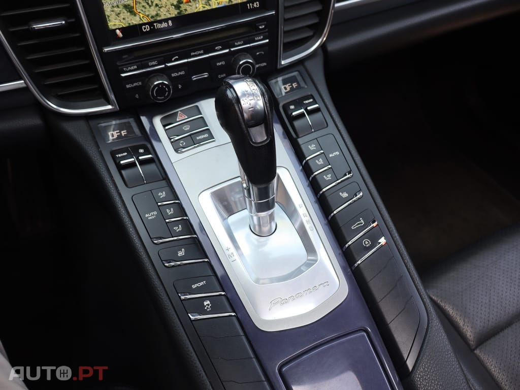 Porsche Panamera Platinum Edition