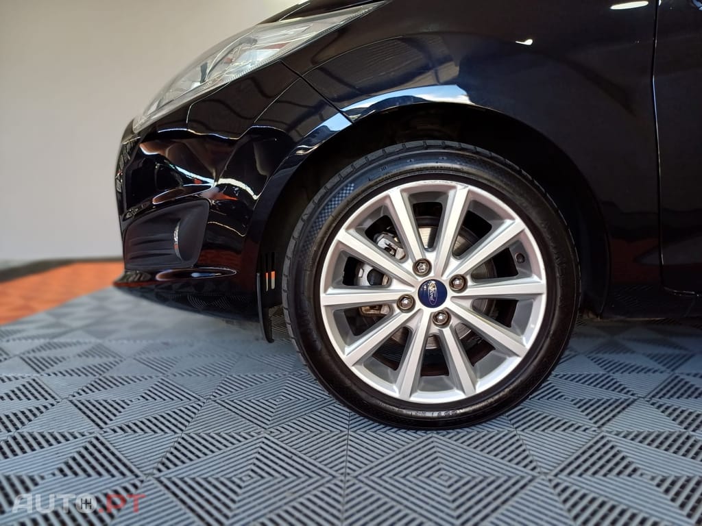 Ford Fiesta 1.0 Ti-VCT Titanium