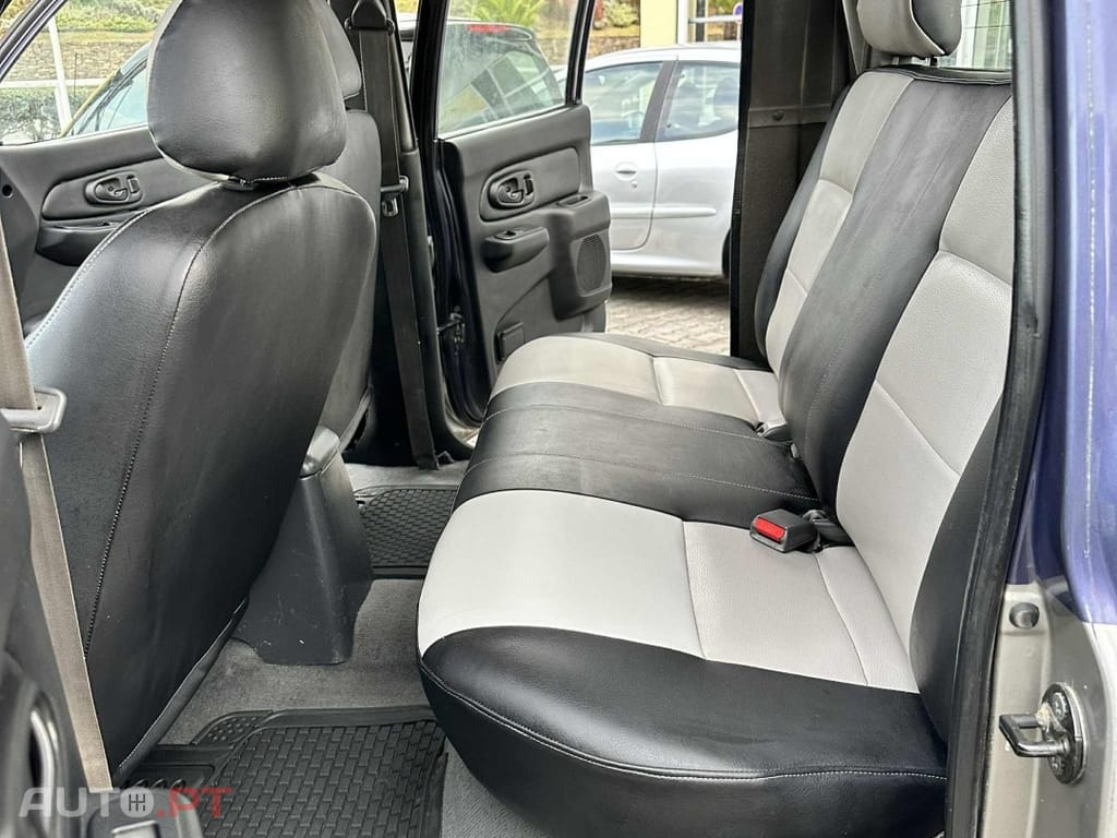 Mitsubishi L200 2.5 TD CD AC