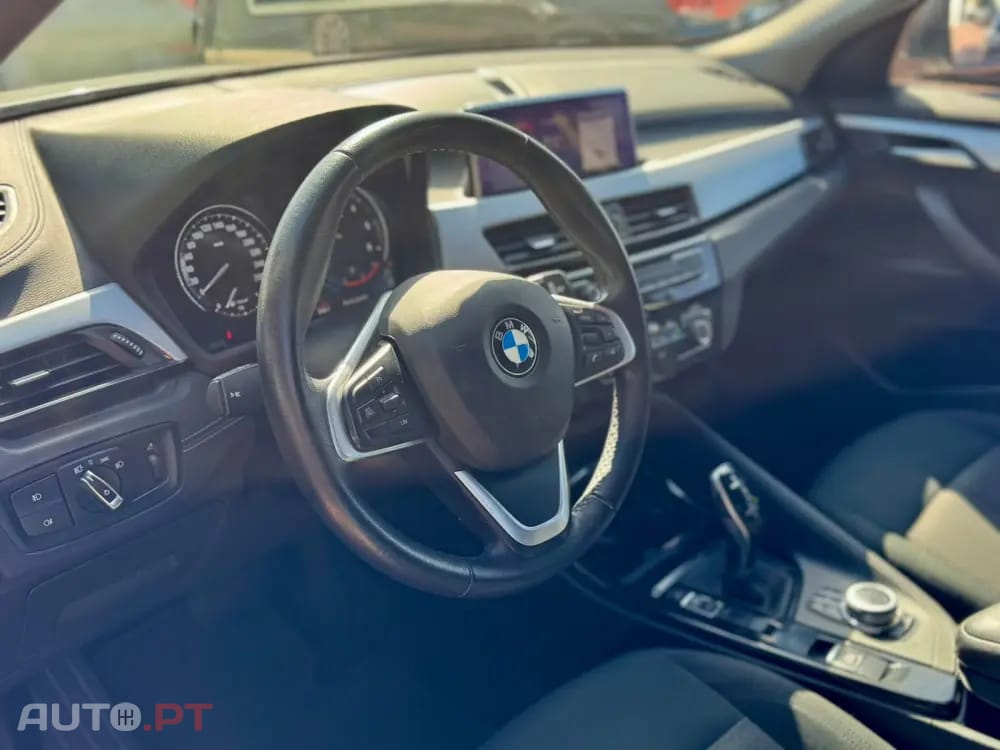 BMW X2 18 d sDrive Auto