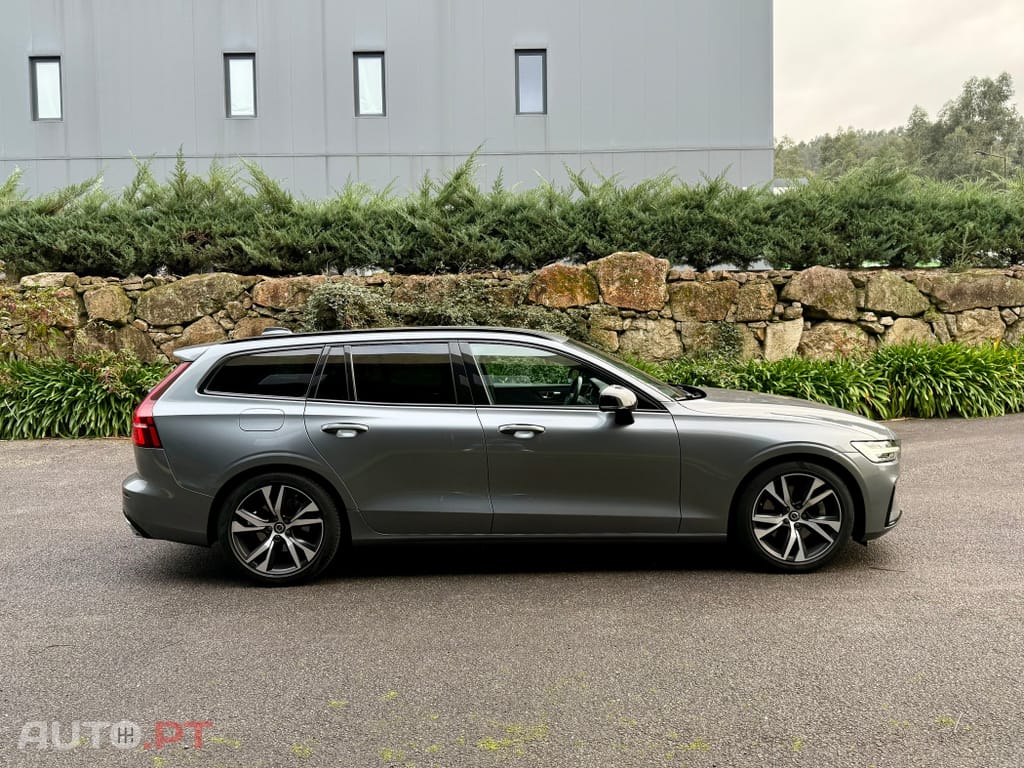 Volvo V60 2.0 D4 R-Design Geartronic