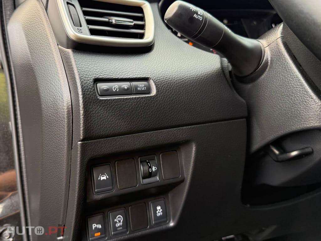 Nissan Qashqai 1.2 DIG-T N-Connecta