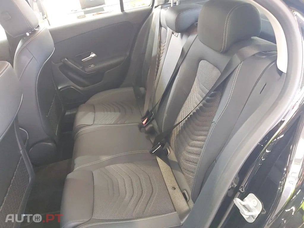 Mercedes-Benz A 250 e