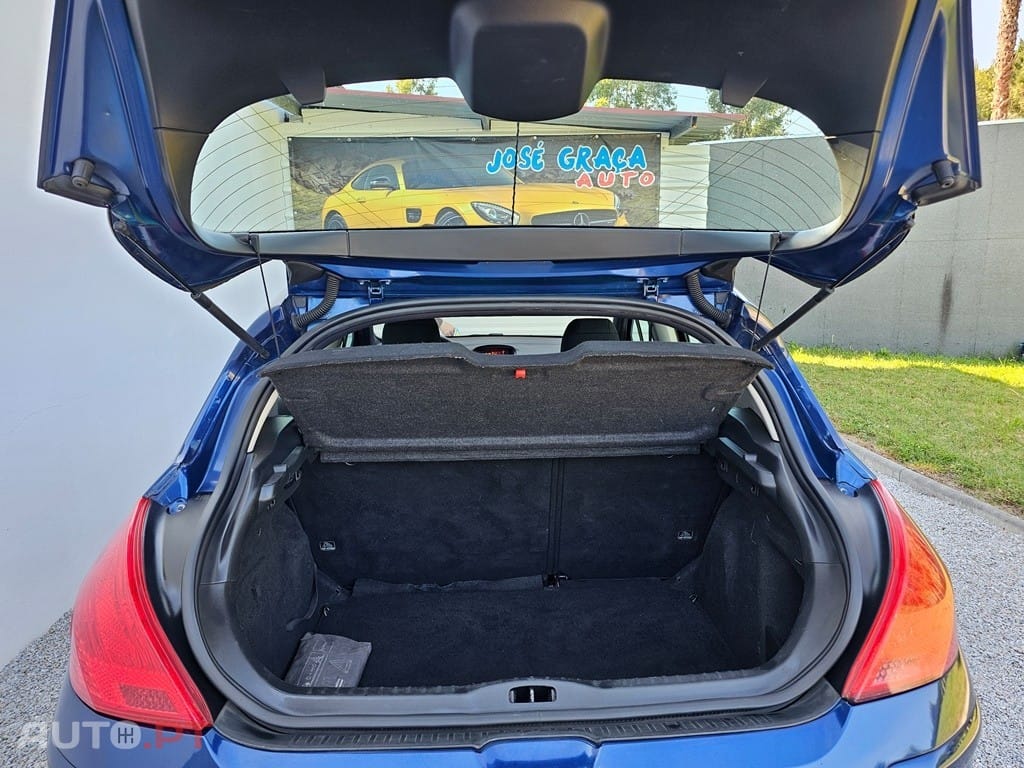 Peugeot 308 1.6 HDi Executive