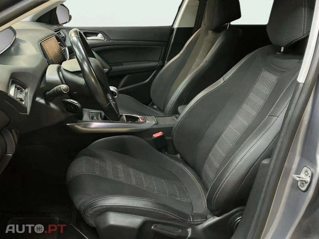 Peugeot 308 1.5 BlueHDi Allure