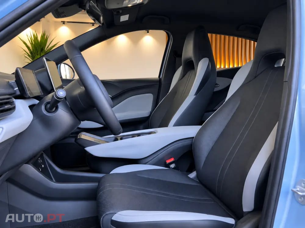 BYD Dolphin Surf 43.2 kWh Comfort