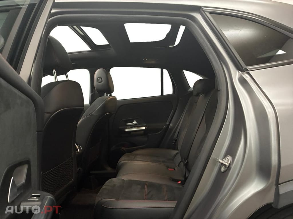 Mercedes-Benz GLA 200 AMG Line