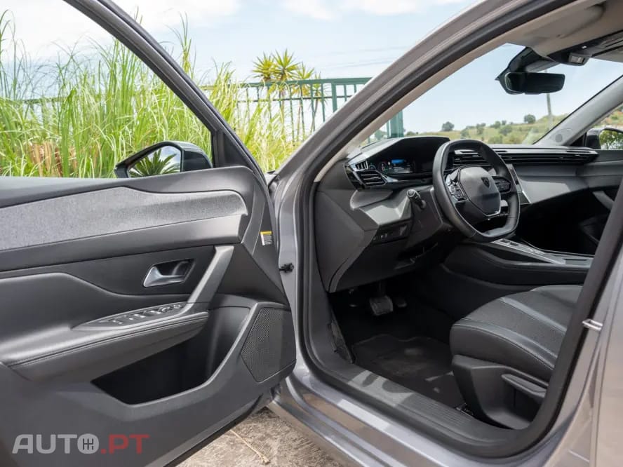 Peugeot 308 SW 1.6 Hybrid Allure e-EAT8