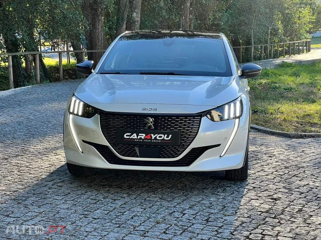 Peugeot 208 1.2 PureTech GT Line
