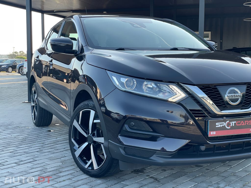 Nissan Qashqai 1.2 DIG-T ACENTA