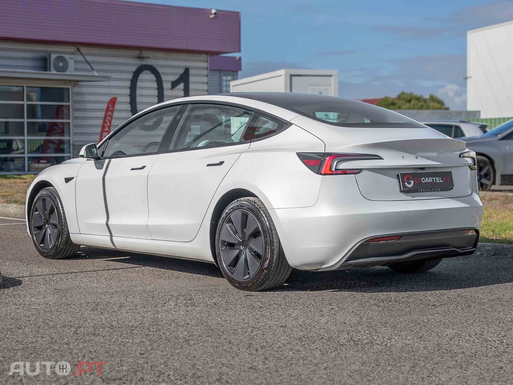Tesla Model 3 Long Range Tração Traseira Premium