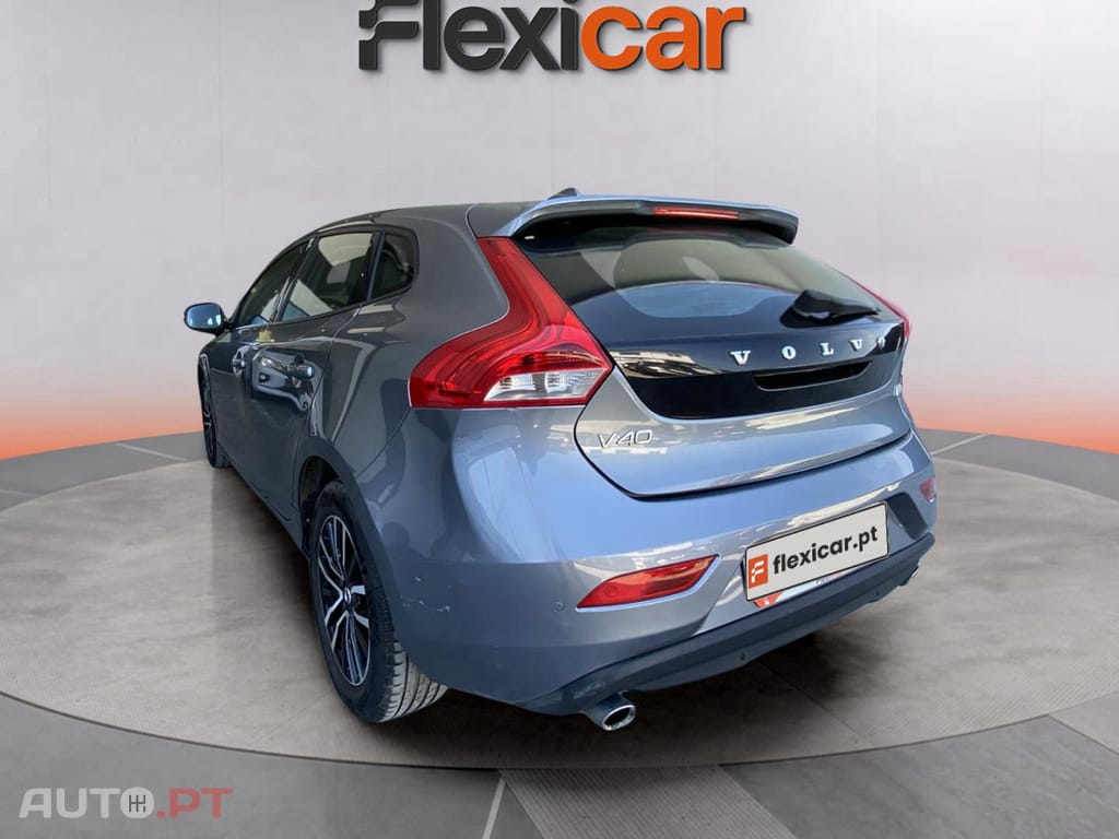 Volvo V40 2.0 D3 Momentum Geartronic