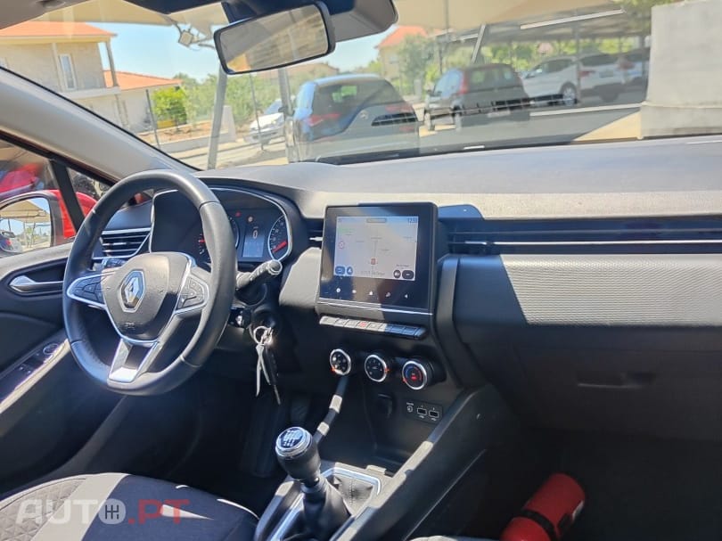 Renault Clio TCe 90 BUSINESS EDITION