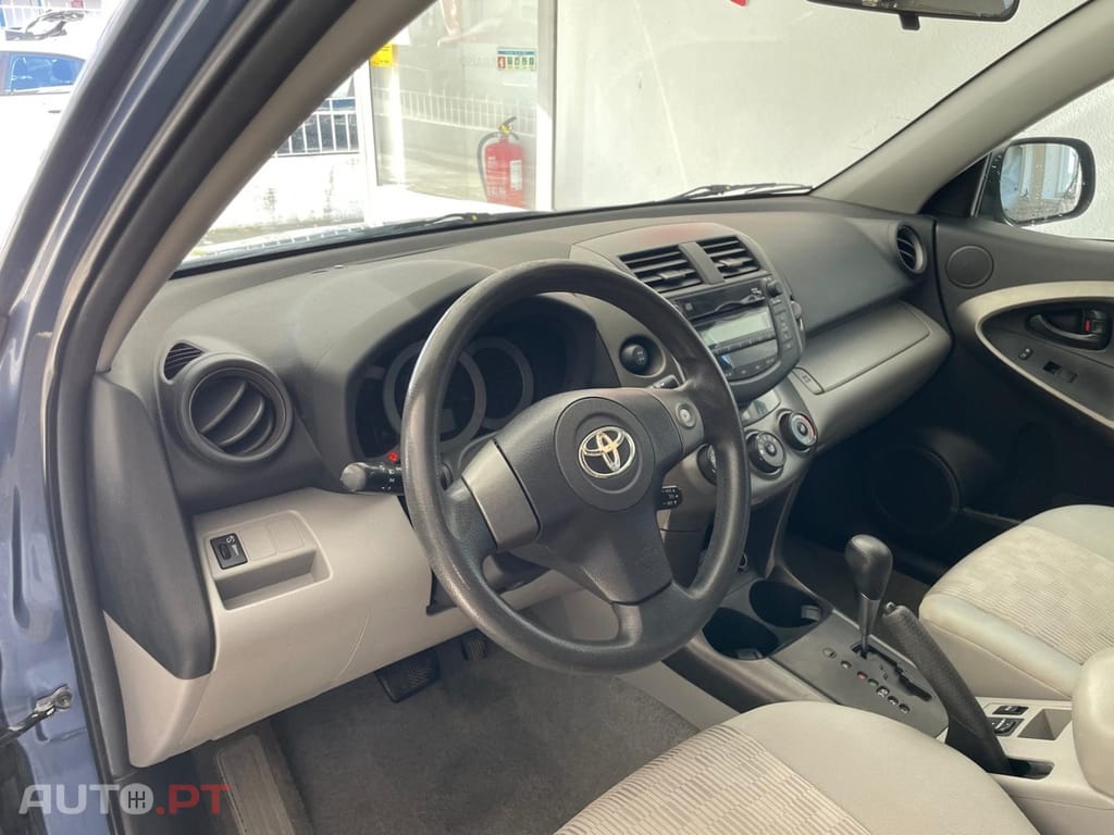 Toyota RAV4 4X4 Automático