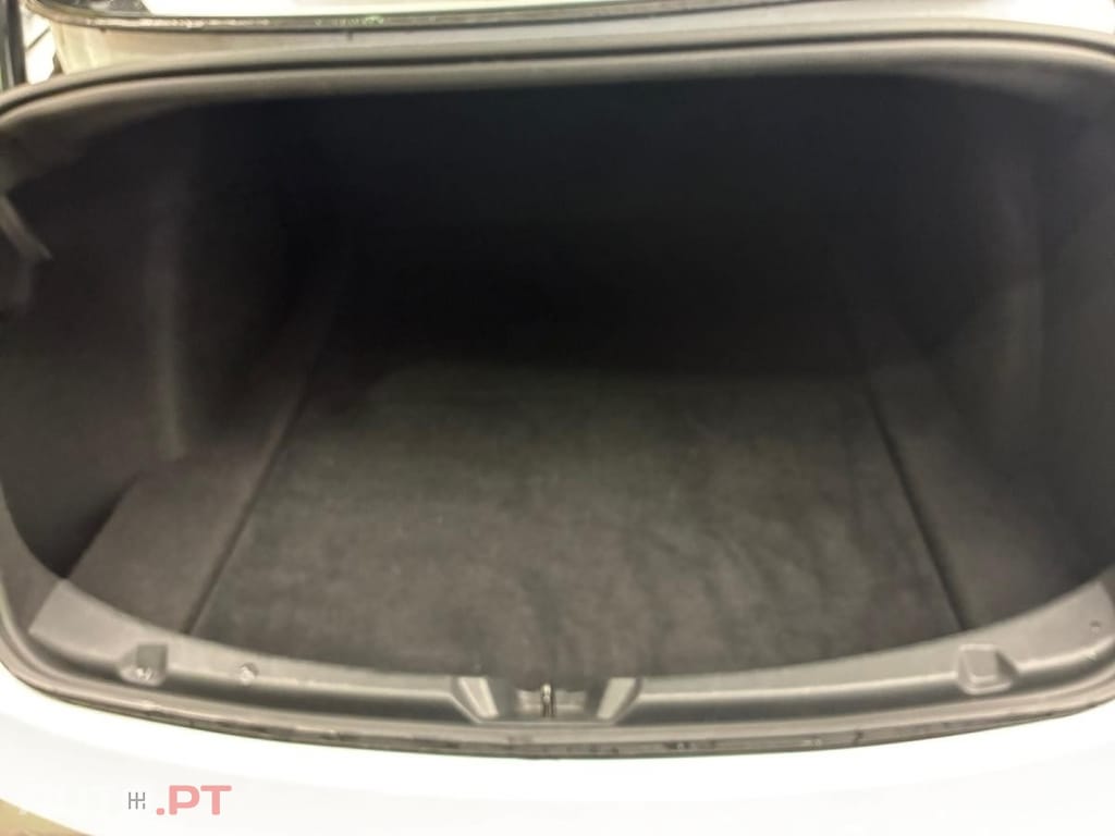 Tesla Model 3 Long Range AWD Dual Motor Performance