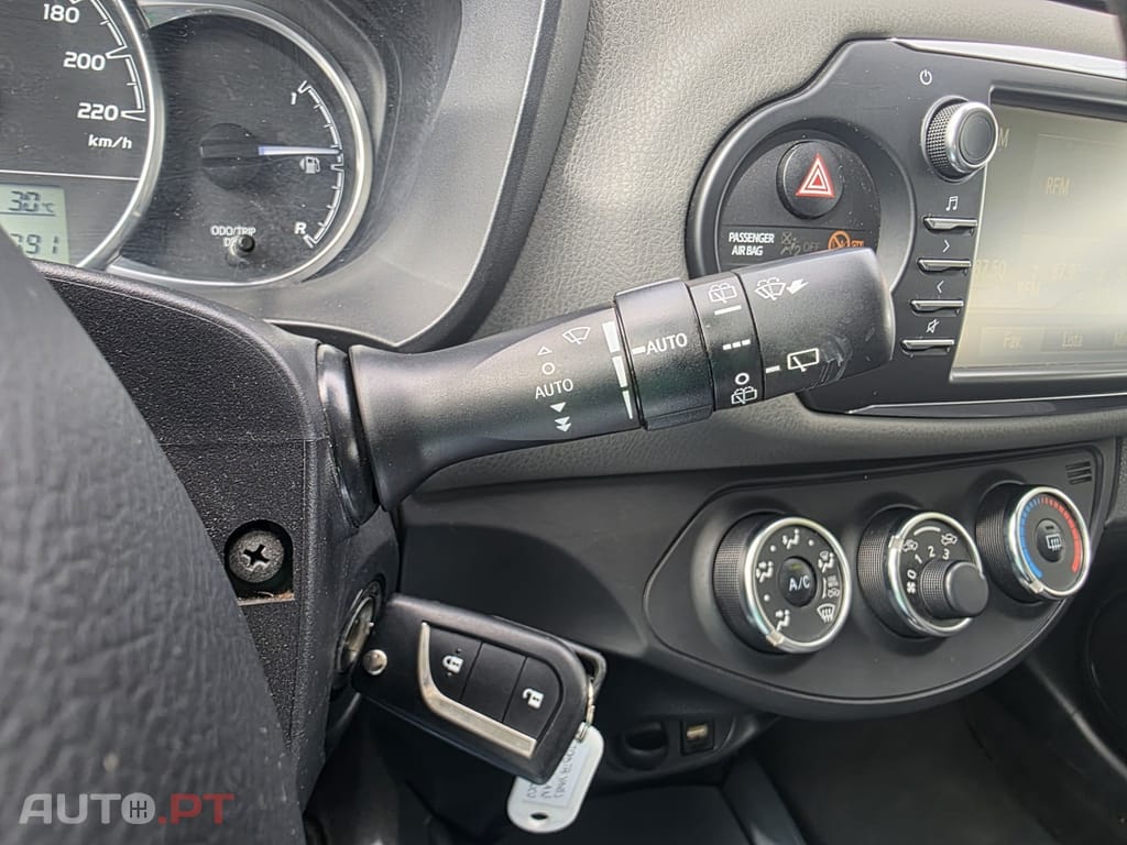 Toyota Yaris 1.0 VVT-i Comfort