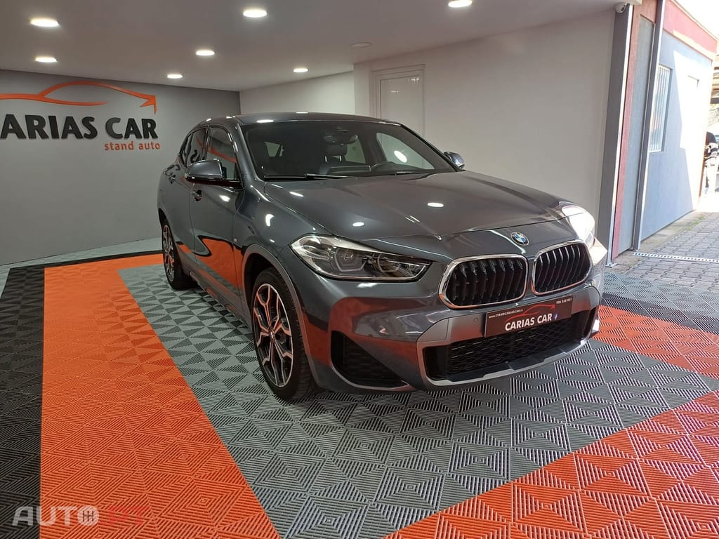 BMW X2 25 e xDrive Pack M