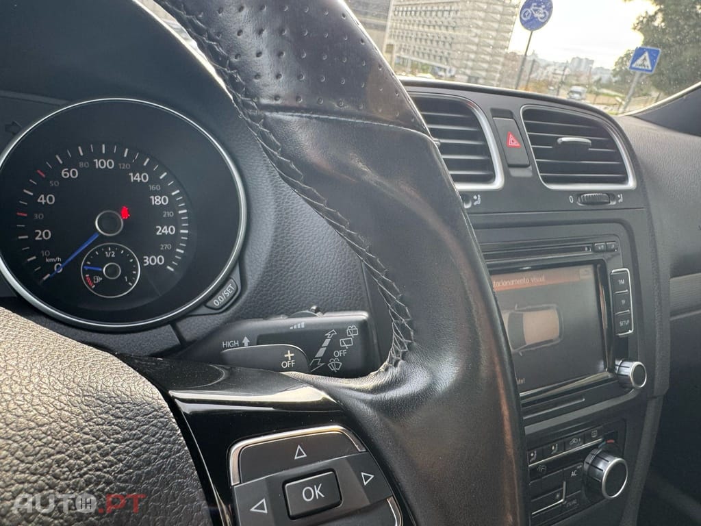 Volkswagen Golf 2.0 TSi R20 DSG