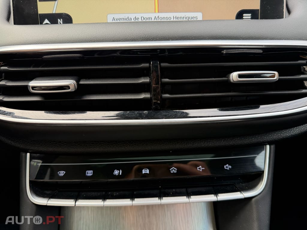 MG EHS PHEV Hybrid Luxury I.V.A DEDUTIVEL