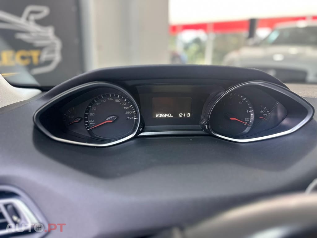 Peugeot 308 1.6 BlueHDi Style