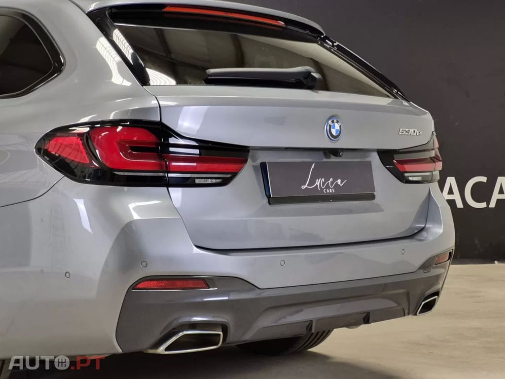 BMW 530 e Pack Desportivo M