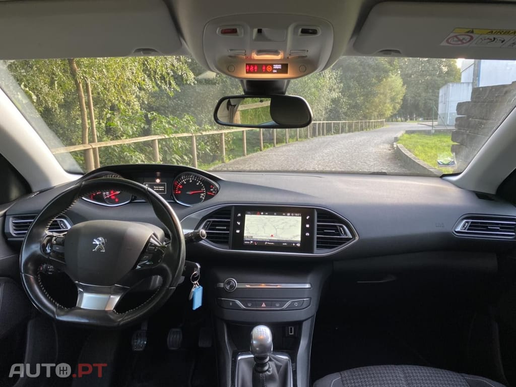 Peugeot 308 1.5 BlueHDi Active