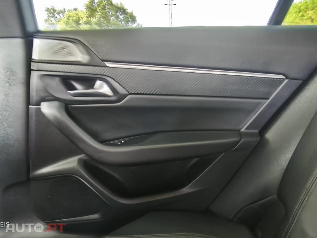 Peugeot 508 BlueHDi 130 EAT8 Allure Pack