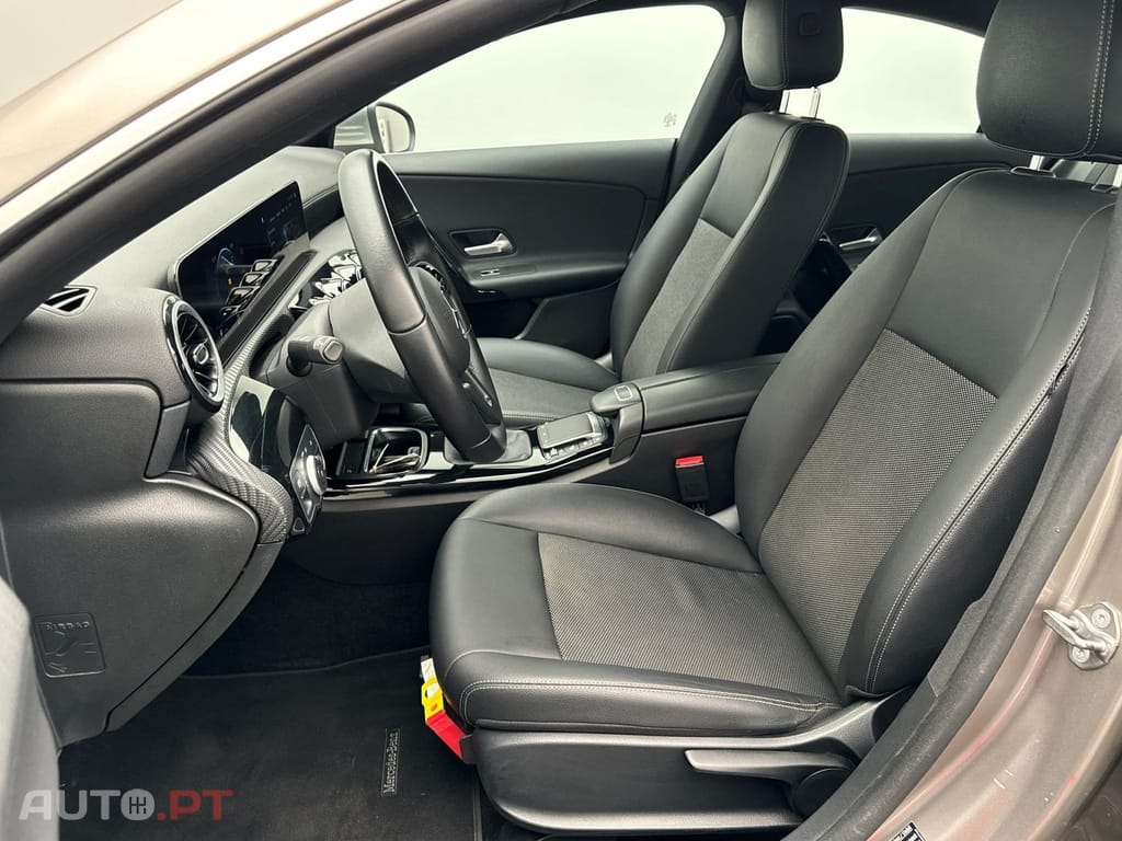 Mercedes-Benz CLA 180 d Business Solutions