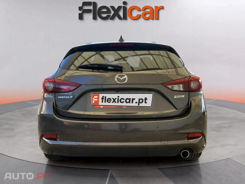 Mazda 3 1.5 Sky-D Excellence Navi