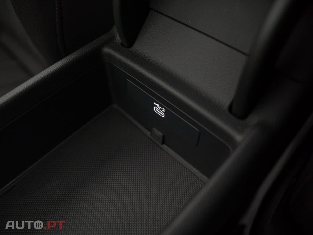 Audi A4 Avant 30 TDI S tronic